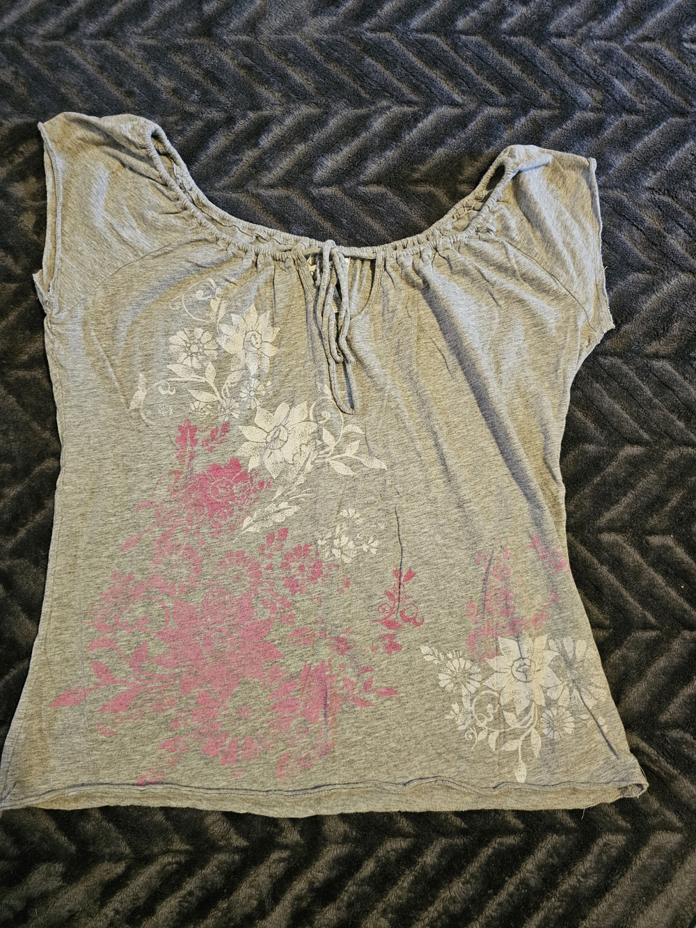 🌸✨ Aeropostale Floral Top – Women’s Large ✨🌸